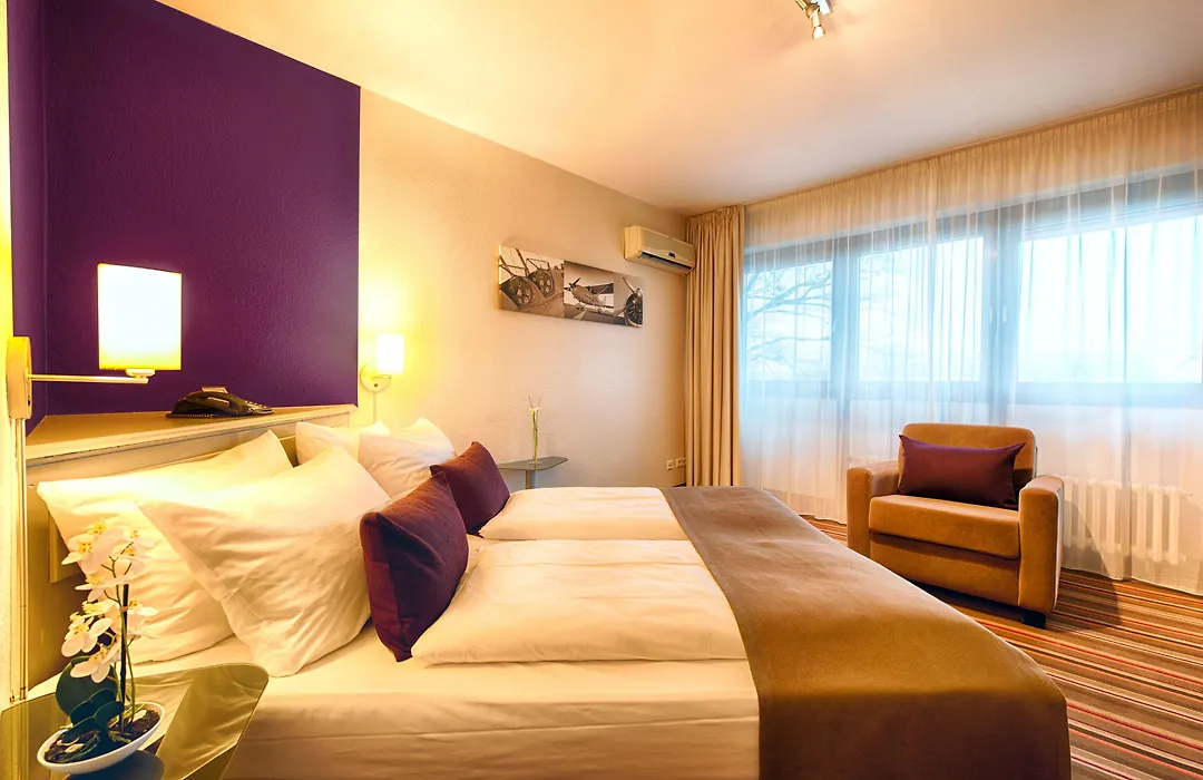 Leonardo Inn Hotel Hamburg Airport-1